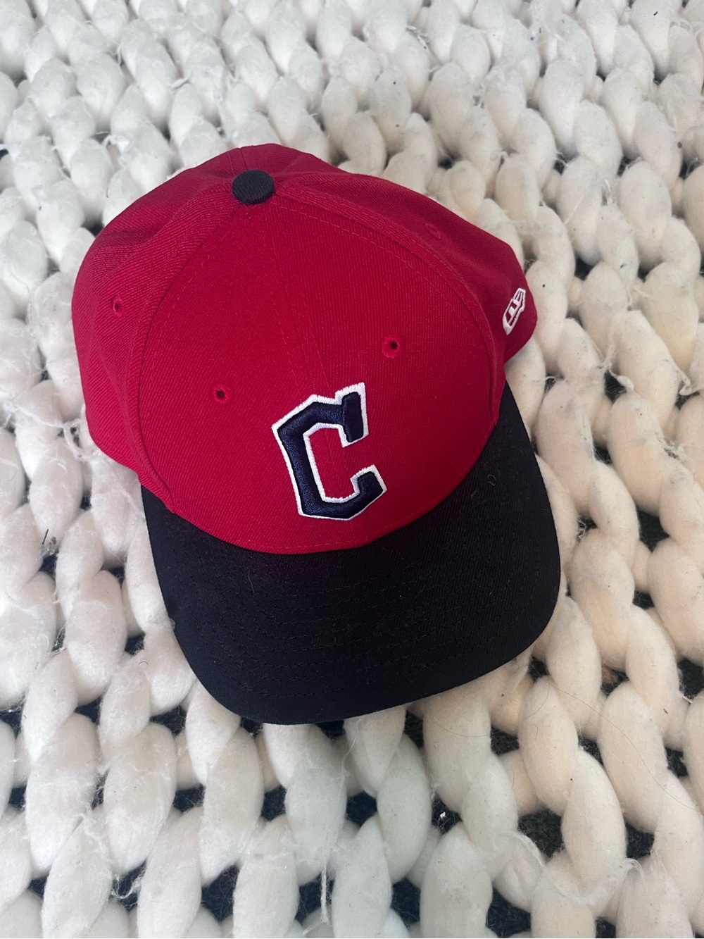 New Era Kids Cleveland Guardians Snapback Hat 🧢❤️🖤